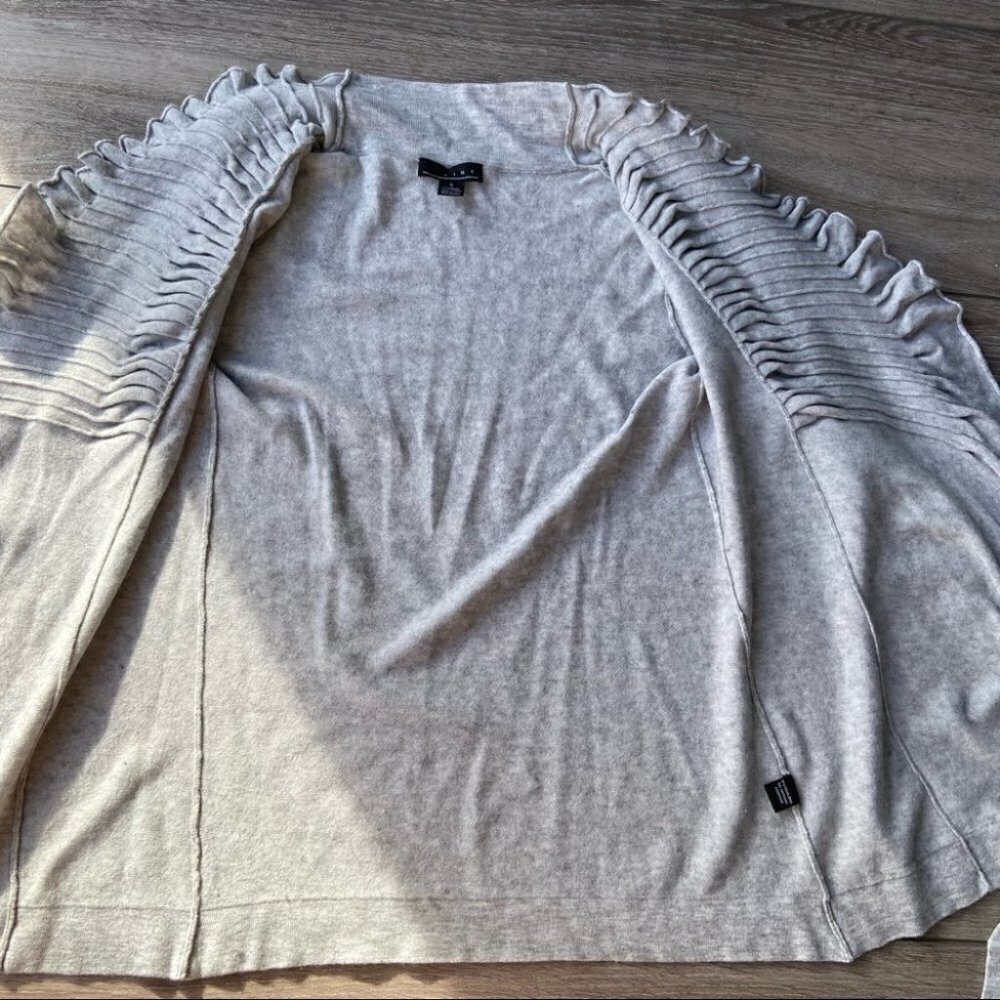 Line Ruched Front Ruffles Cash Cardigan - Picture 8 of 14